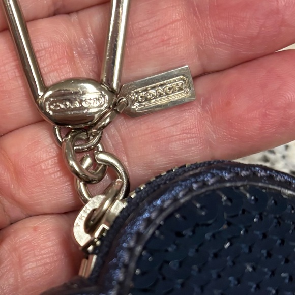 Coach Poppy sequin heart bag charm - EUC - Picture 2 of 5